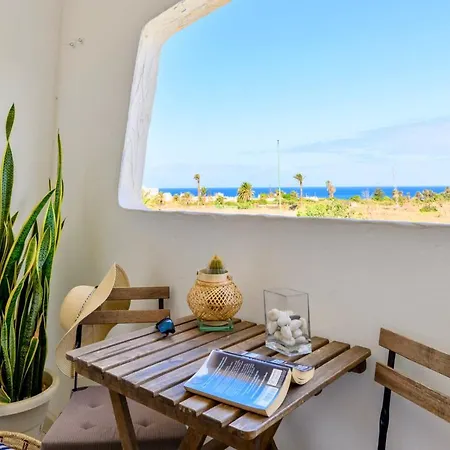 Charming 2 Bedroom Retreat Near Puerto De Nieves Apartment Agaete (Gran Canaria)