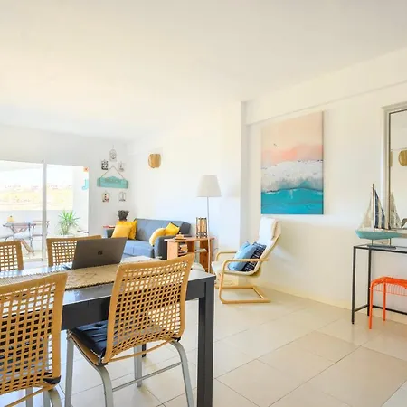 Apartment Charming 2 Bedroom Retreat Near Puerto De Nieves
