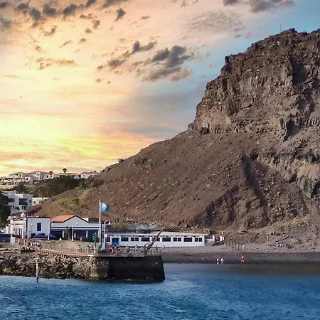 Charming 2 Bedroom Retreat Near Puerto De Nieves Agaete (Gran Canaria)